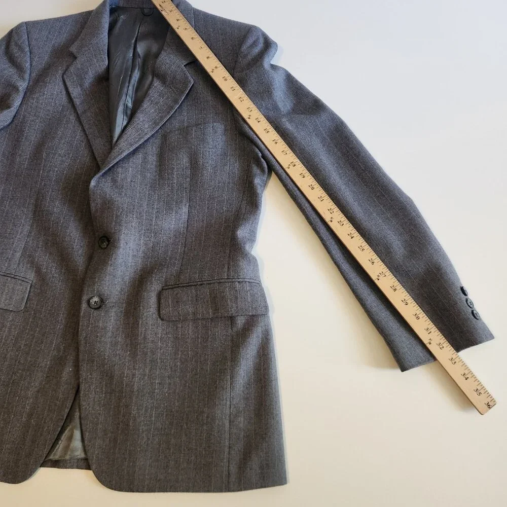 Givenchy Gentleman for Chequers Vintage‎ Blazer Suit Jacket Gray Pinstriped 42R